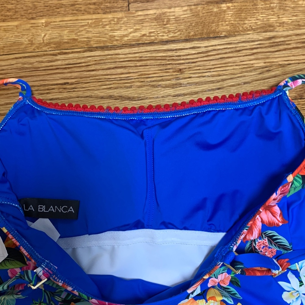 La Blanca swimsuit - blue one piece with floral print, size 6 bathing suit - Picture 5 of 8
